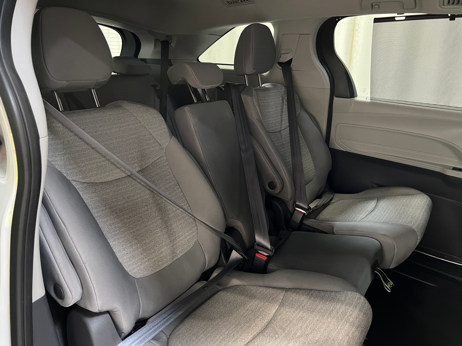 Thumbnail: 2021 Toyota Sienna - 6