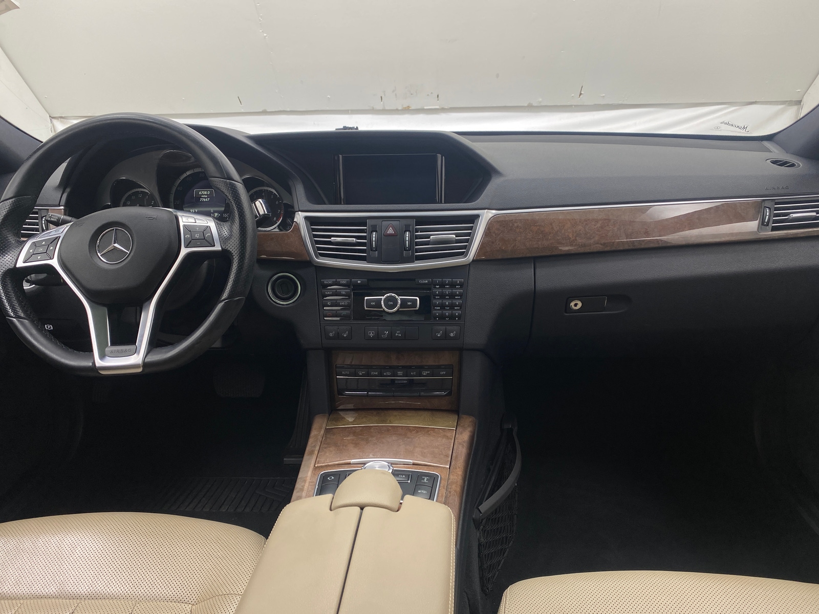 Thumbnail: 2013 Mercedes-Benz E-Class - 2