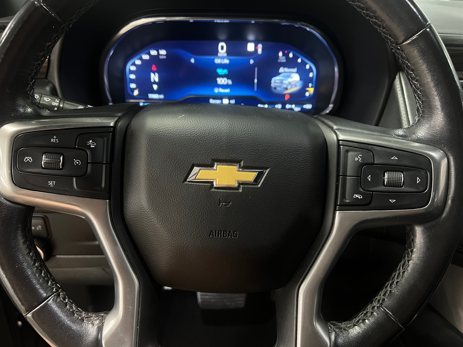 Thumbnail: 2022 Chevrolet Tahoe - 4