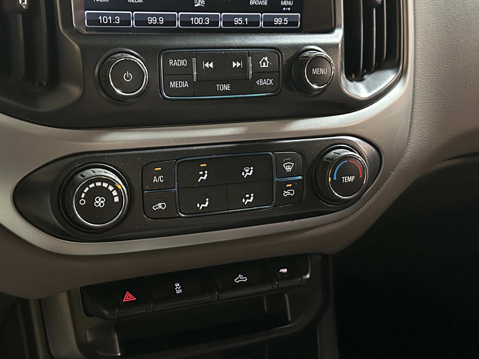 Thumbnail: 2016 Chevrolet Colorado - 4