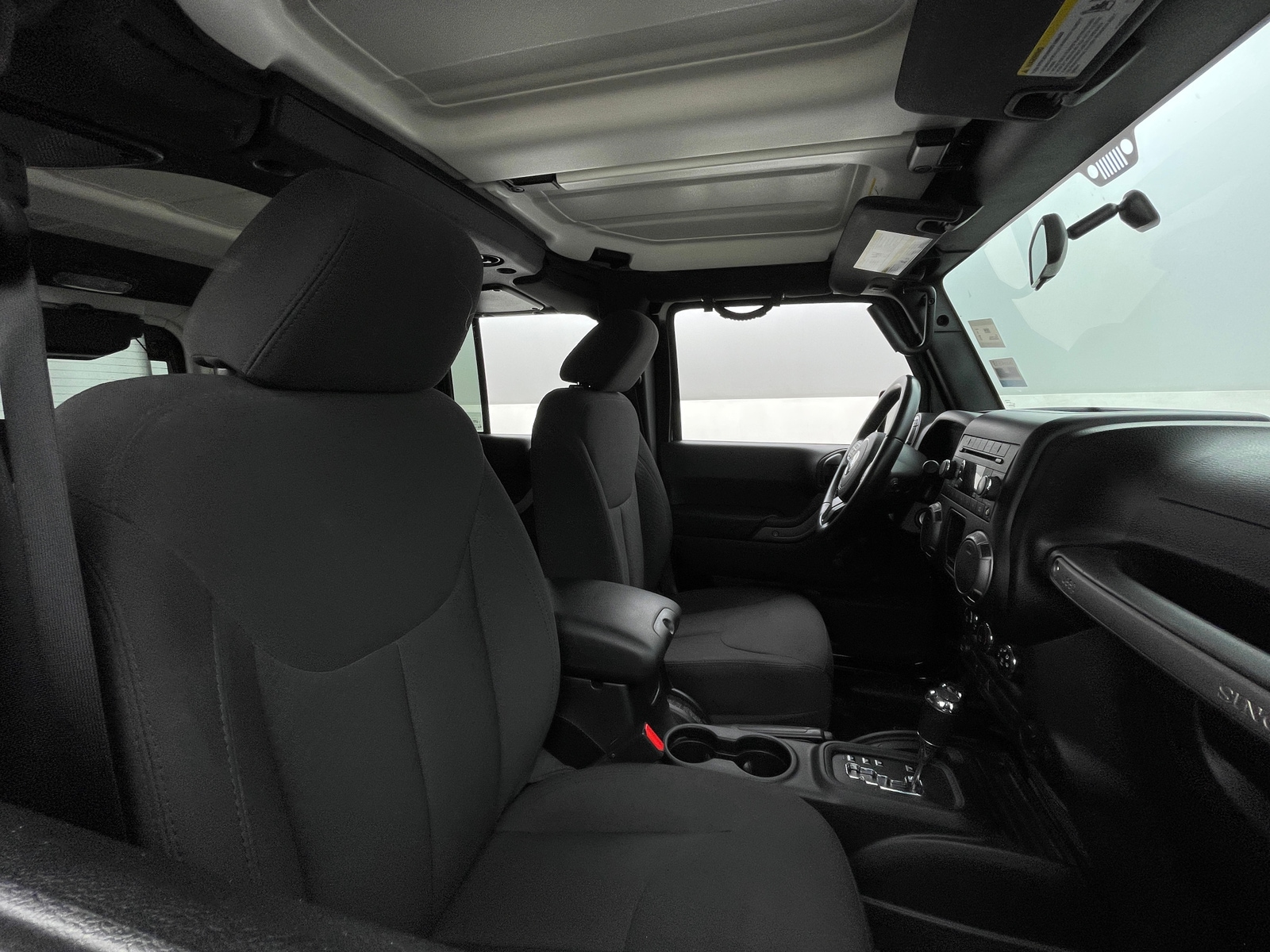 Thumbnail: 2017 Jeep Wrangler - 2