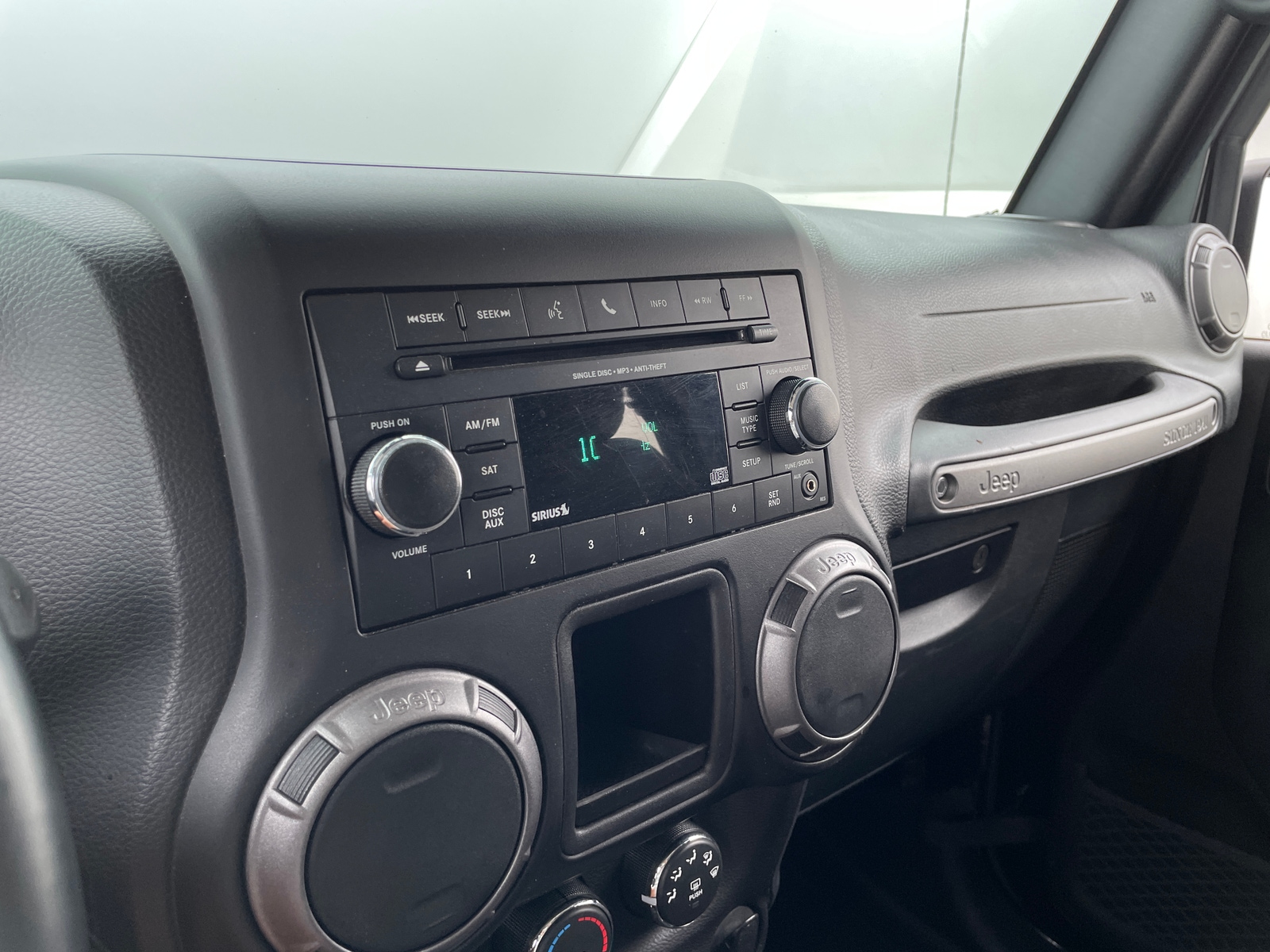Thumbnail: 2017 Jeep Wrangler - 4