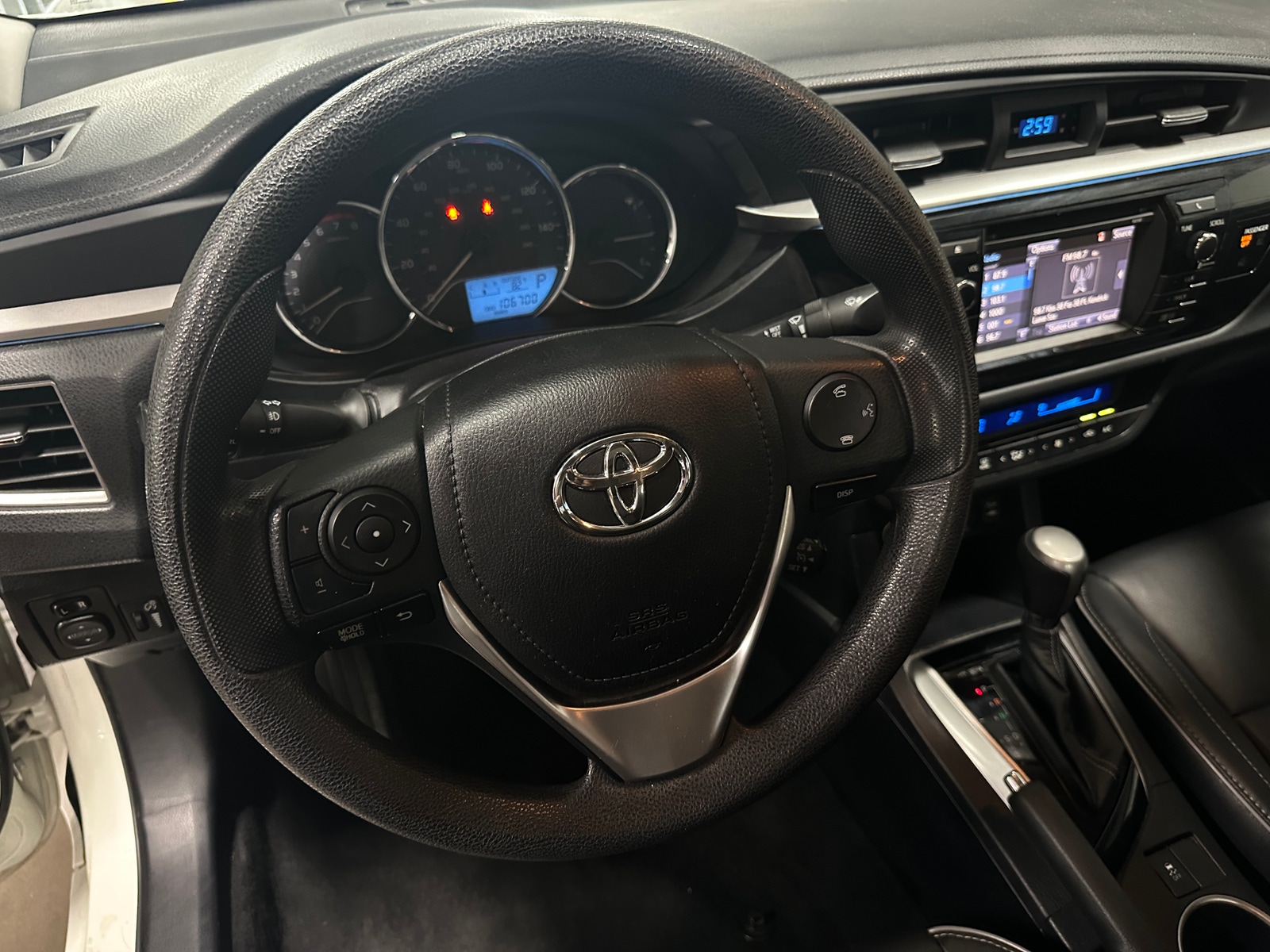 Thumbnail: 2015 Toyota Corolla - 4
