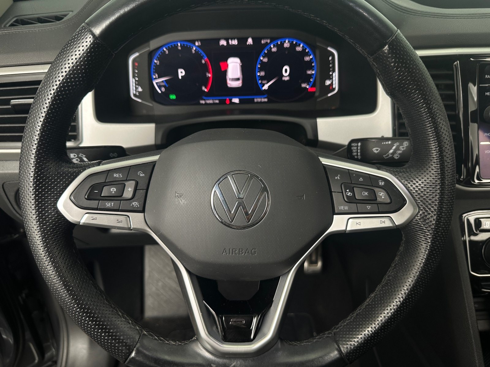 Thumbnail: 2021 Volkswagen Atlas - 4
