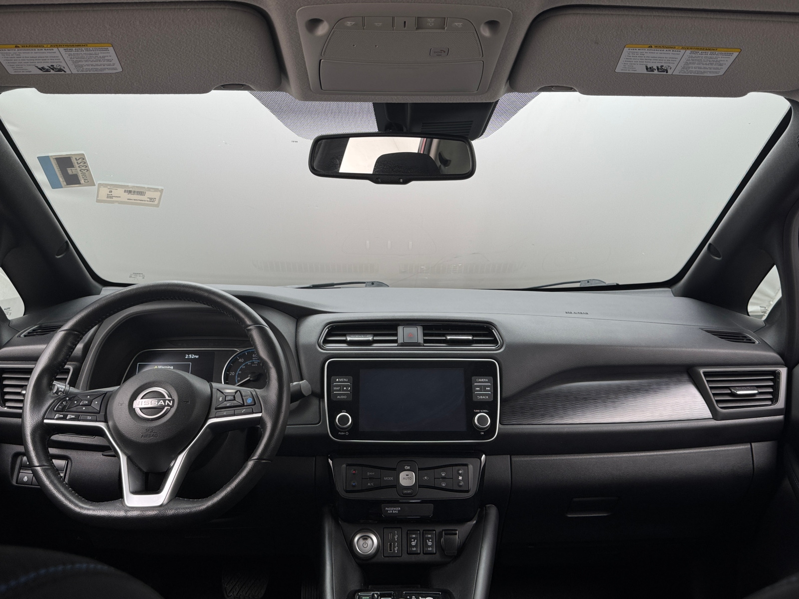 Thumbnail: 2023 Nissan Leaf - 3
