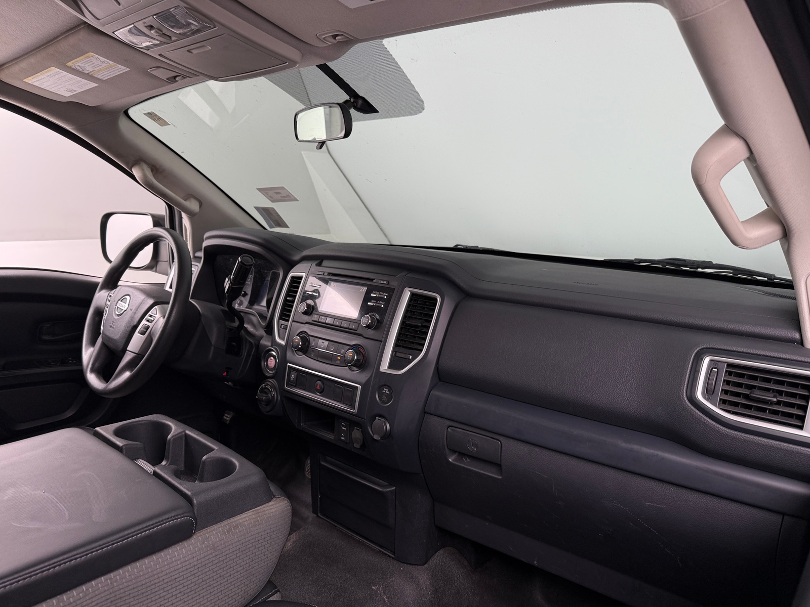 Thumbnail: 2017 Nissan Titan - 3