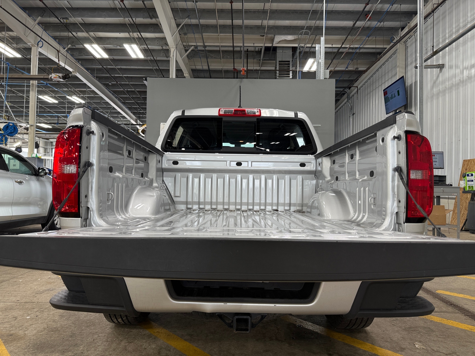 Thumbnail: 2018 Chevrolet Colorado - 7