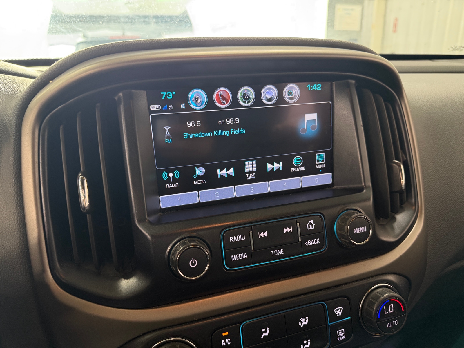 Thumbnail: 2018 Chevrolet Colorado - 4
