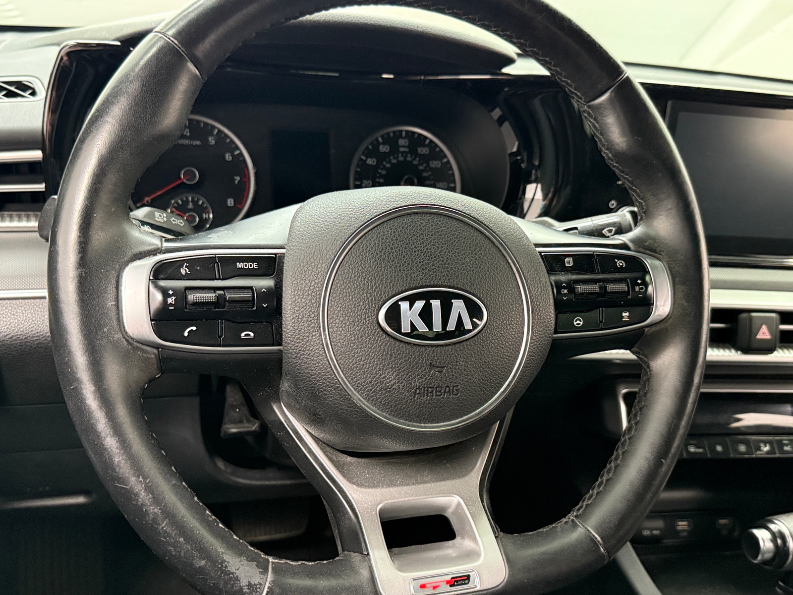 Thumbnail: 2021 Kia K5 - 4