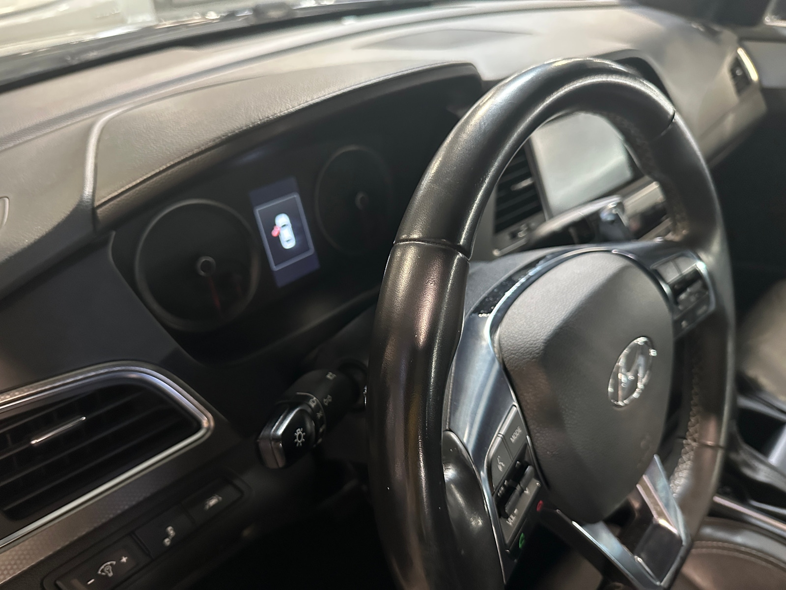 Thumbnail: 2017 Hyundai Sonata - 2