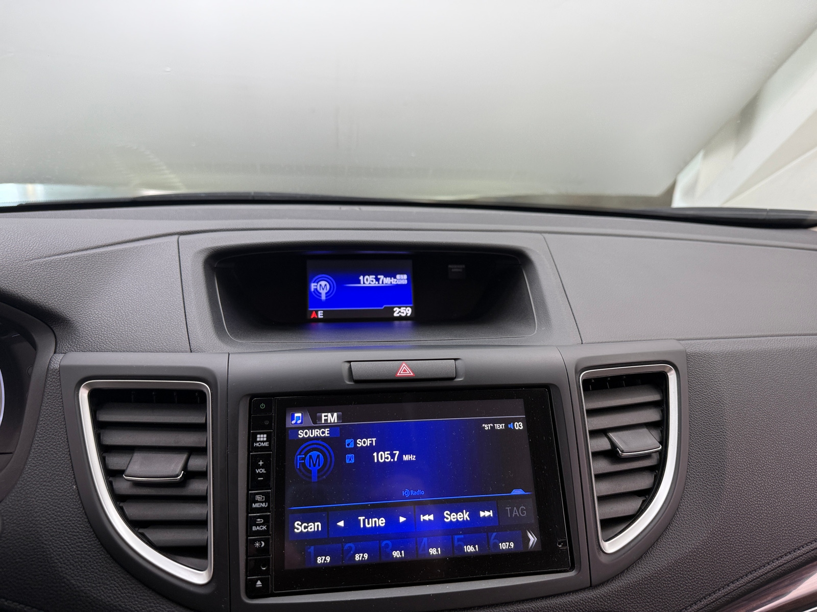 Thumbnail: 2015 Honda CR-V - 3