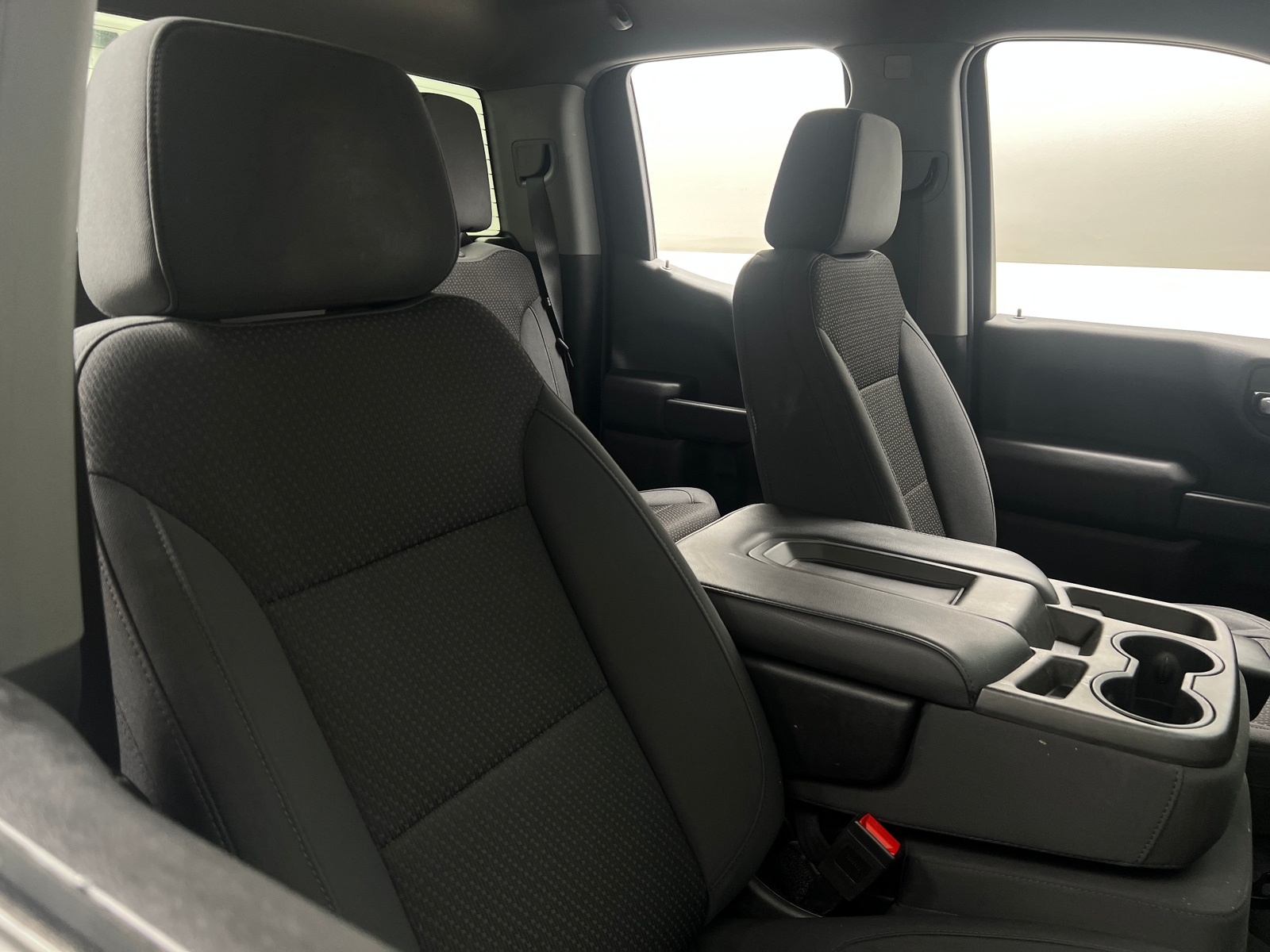Thumbnail: 2020 Chevrolet Silverado 1500 - 2