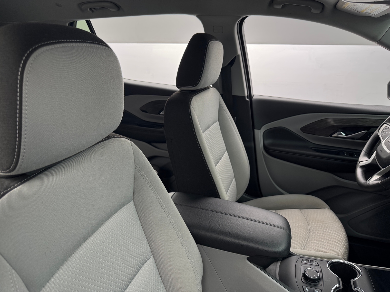 Thumbnail: 2023 GMC Terrain - 2
