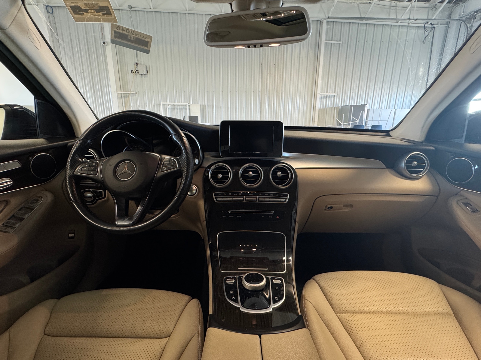Thumbnail: 2017 Mercedes-Benz GLC - 2