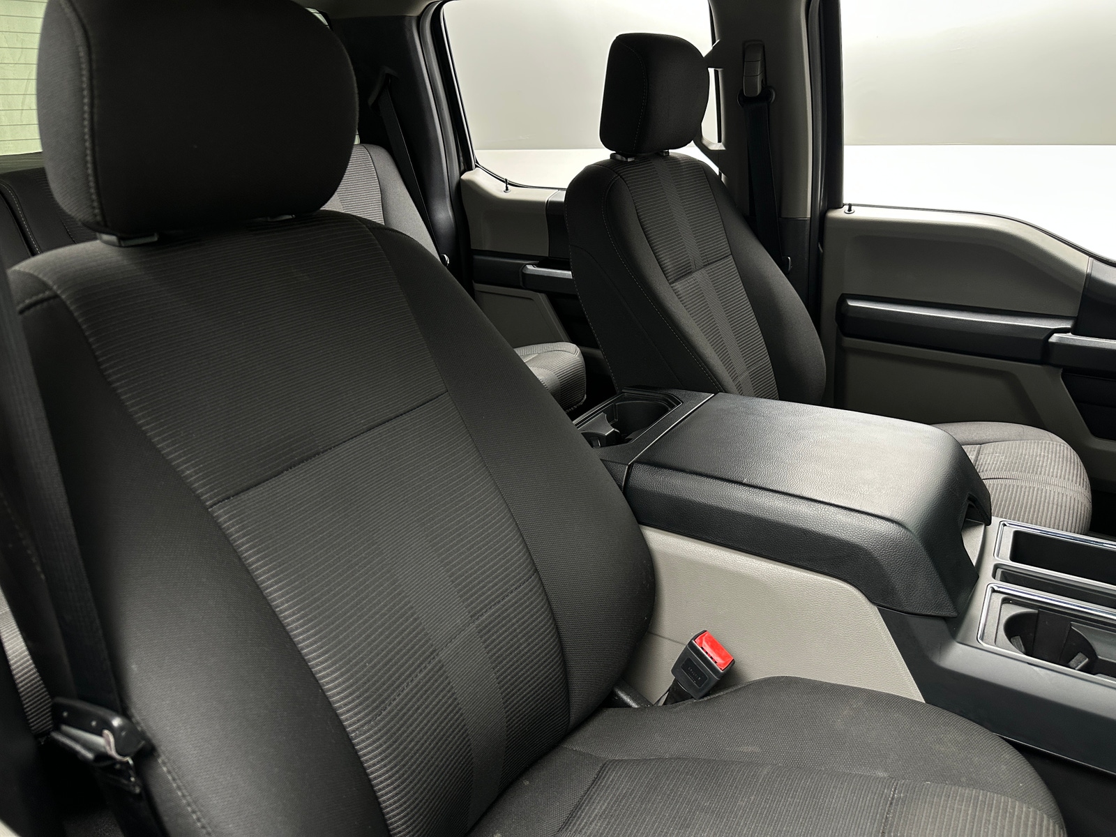 Thumbnail: 2018 Ford Econoline - 2