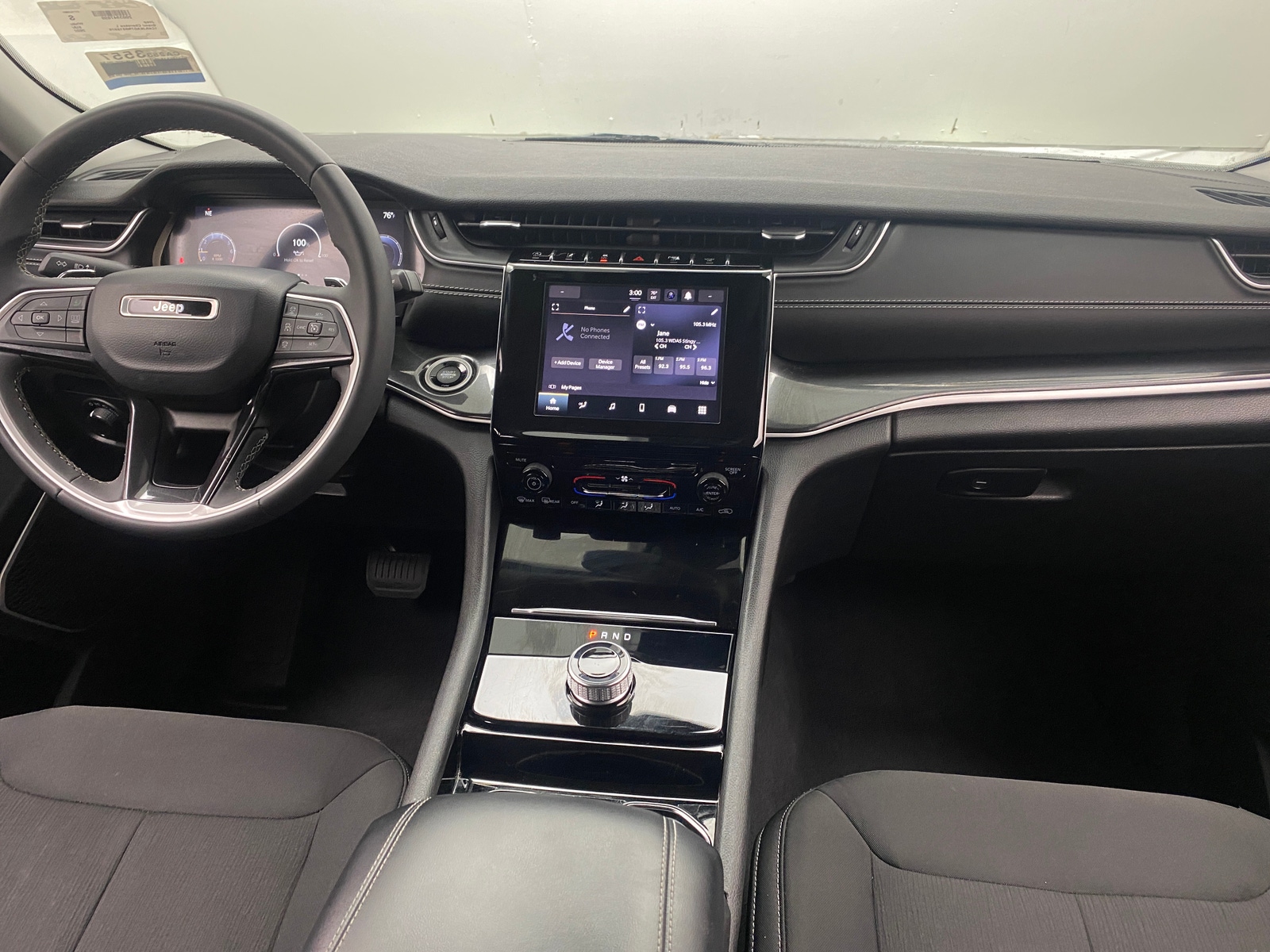 Thumbnail: 2022 Jeep Grand Cherokee L - 3