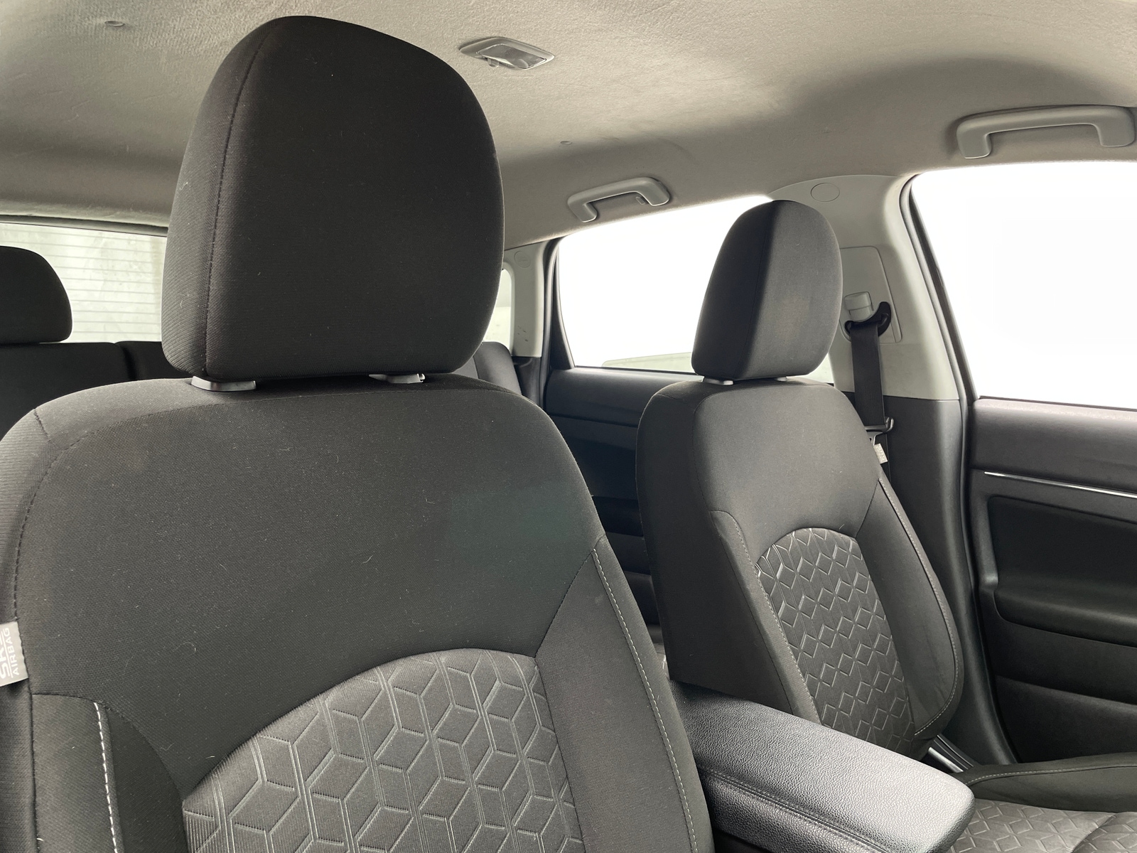 Thumbnail: 2021 Mitsubishi Outlander Sport - 2
