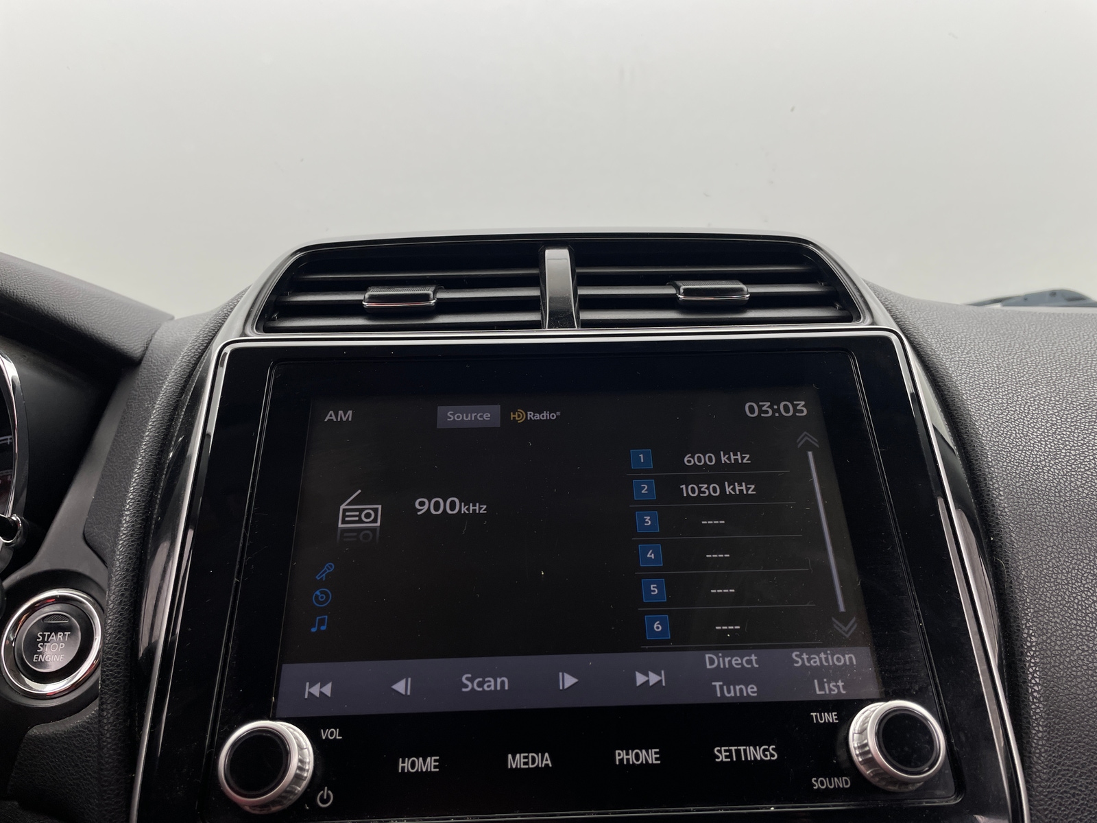 Thumbnail: 2021 Mitsubishi Outlander Sport - 4