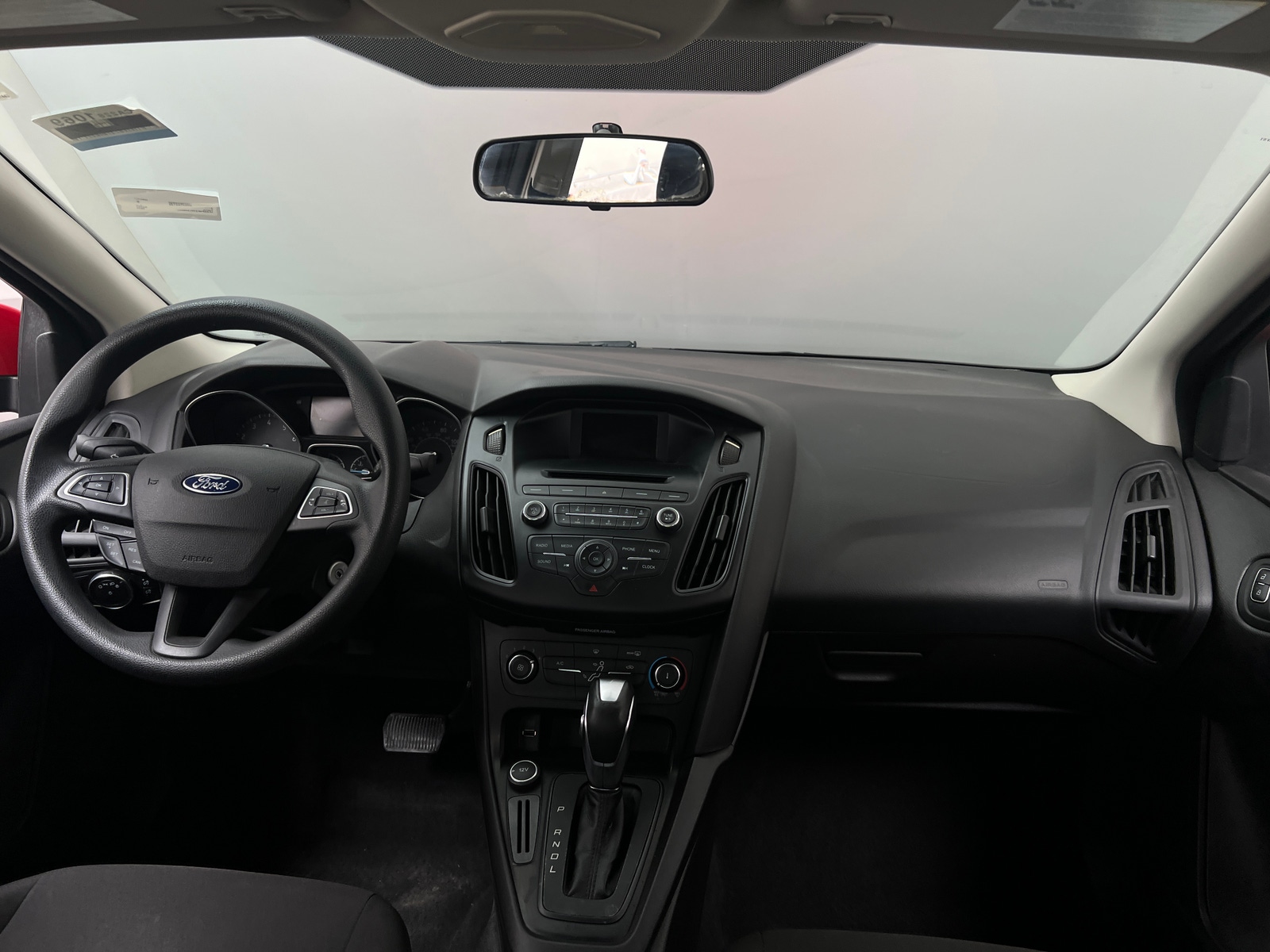 Thumbnail: 2015 Ford Focus - 3