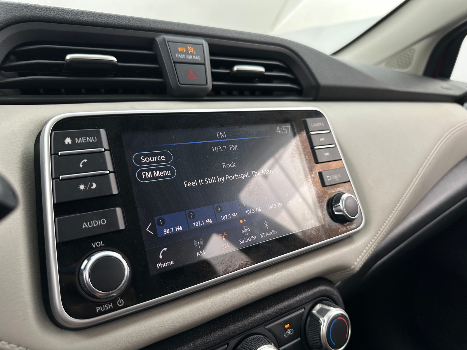 Thumbnail: 2020 Nissan Versa - 4