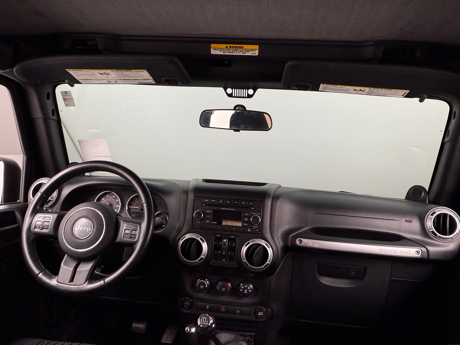 Thumbnail: 2012 Jeep Wrangler - 3