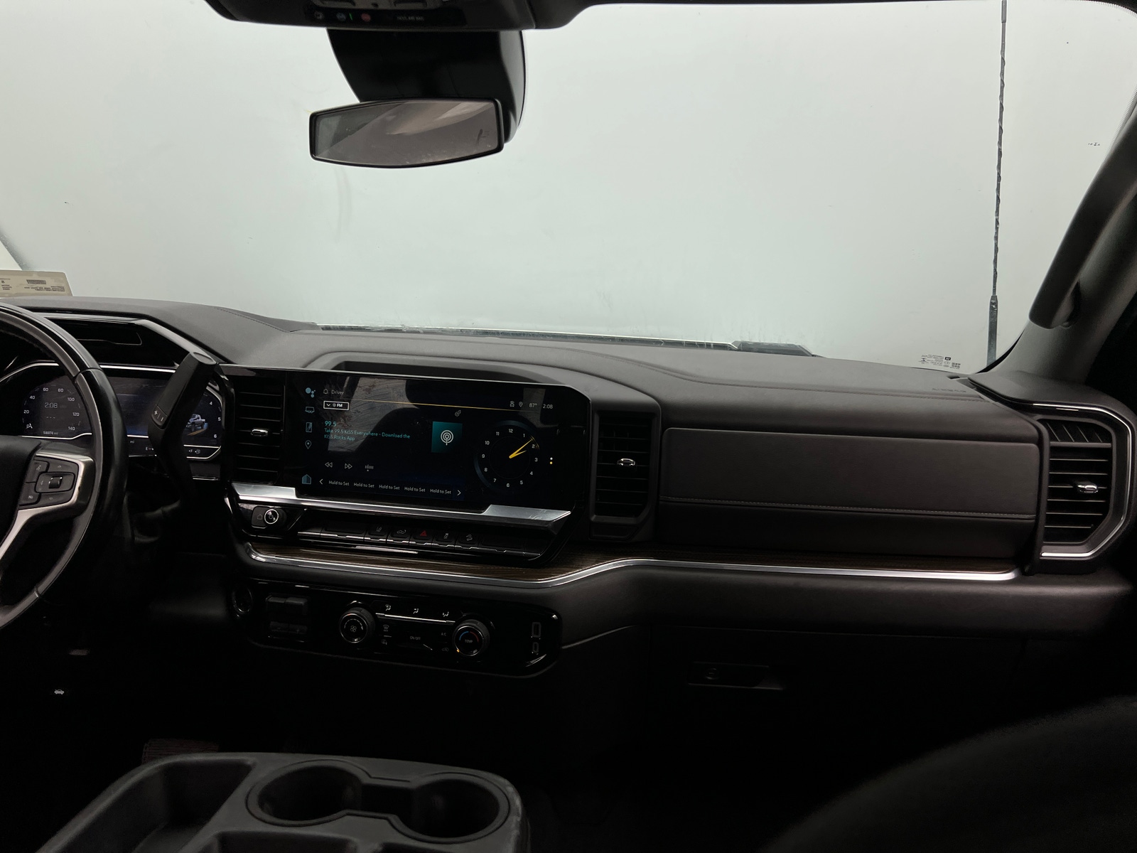 Thumbnail: 2024 Chevrolet Silverado 2500 - 3