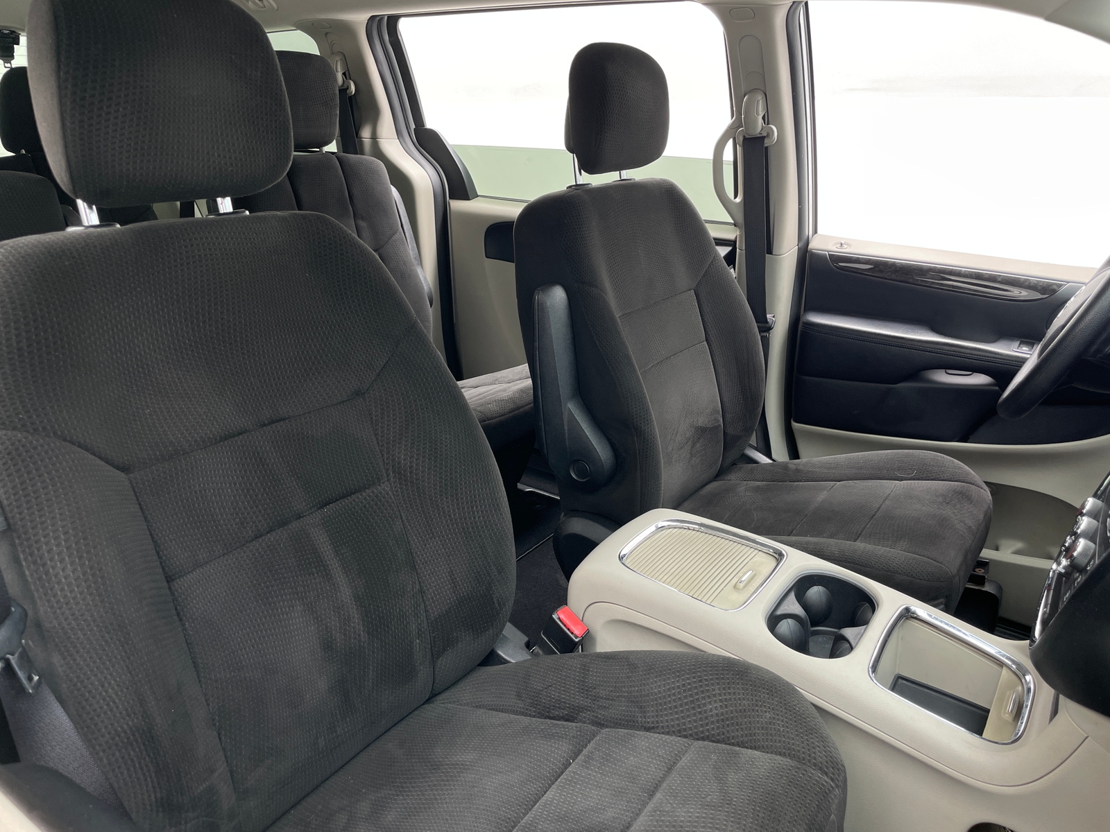 Thumbnail: 2012 Dodge Grand Caravan - 2