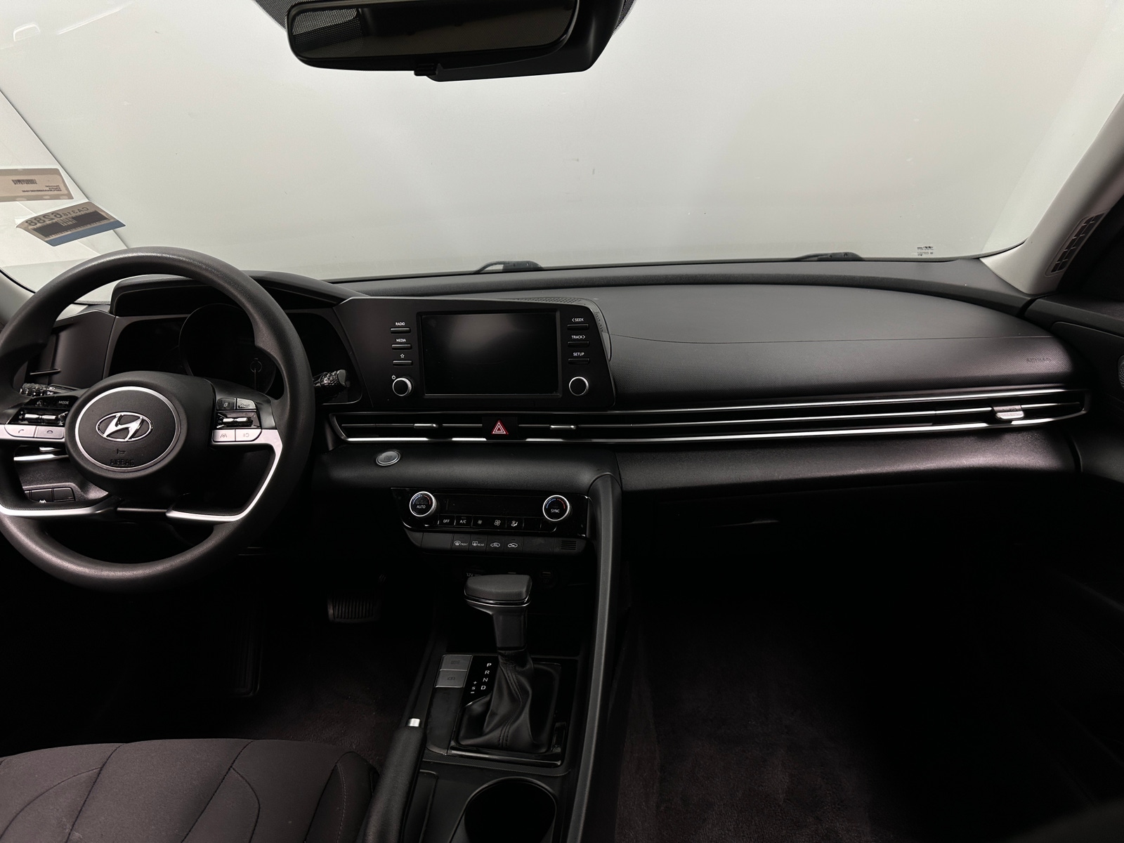 Thumbnail: 2021 Hyundai Elantra - 3
