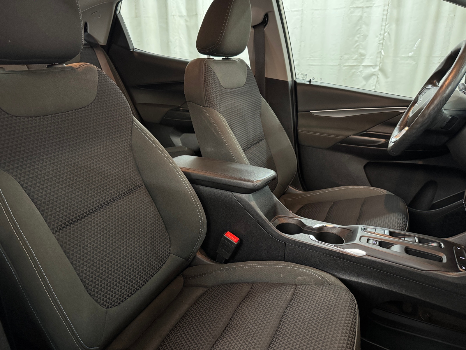 Thumbnail: 2023 Chevrolet Bolt EV - 2