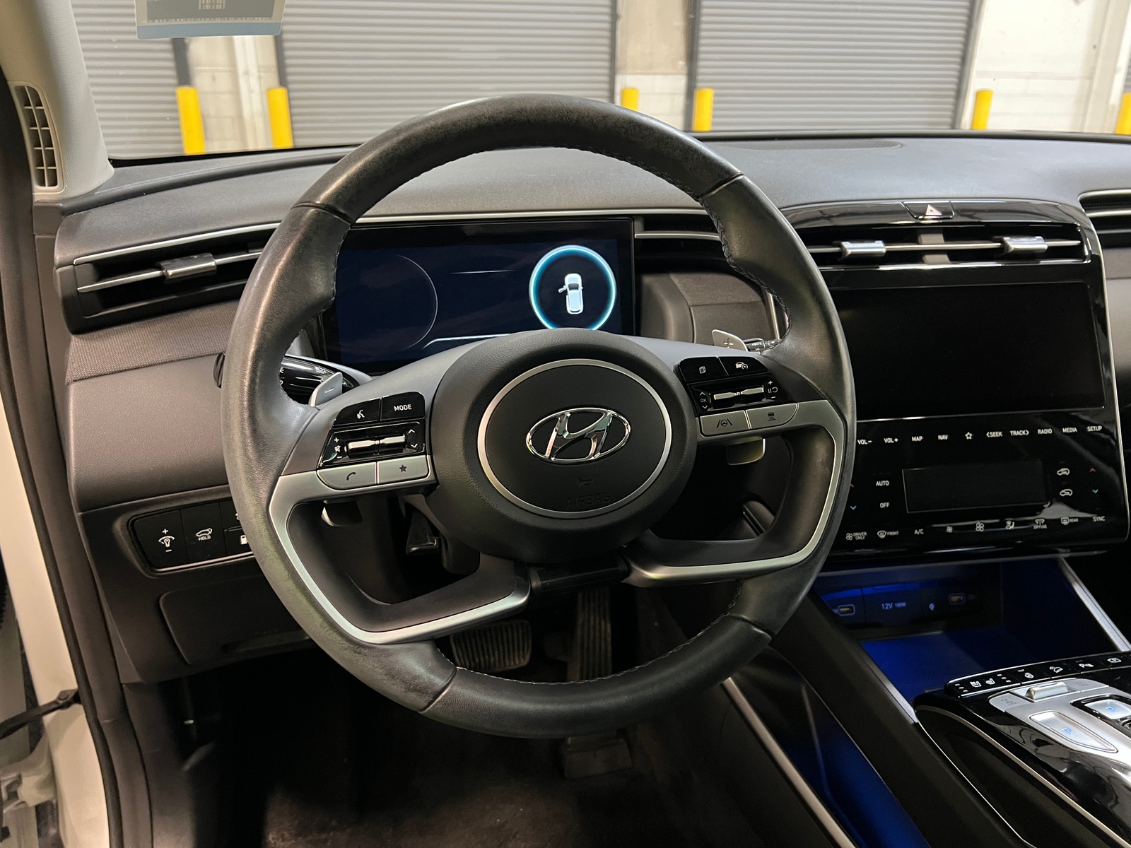 Thumbnail: 2022 Hyundai Tucson - 4