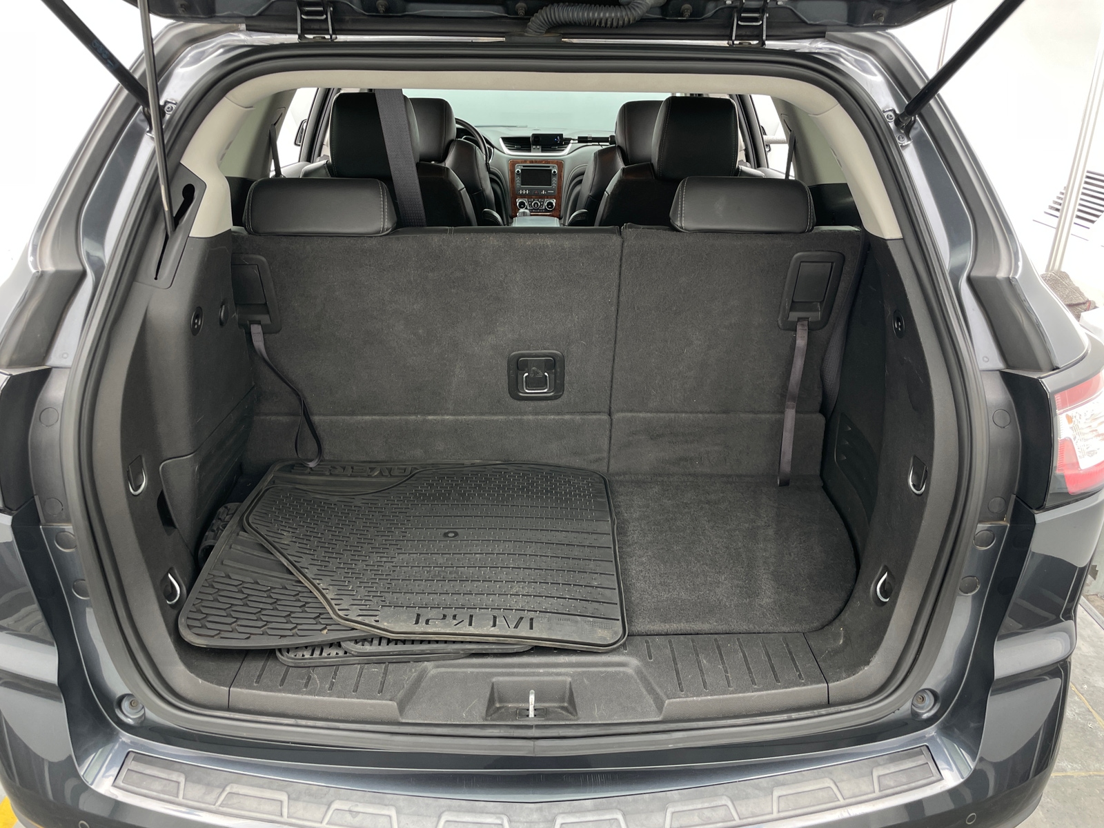Thumbnail: 2014 Chevrolet Traverse - 6