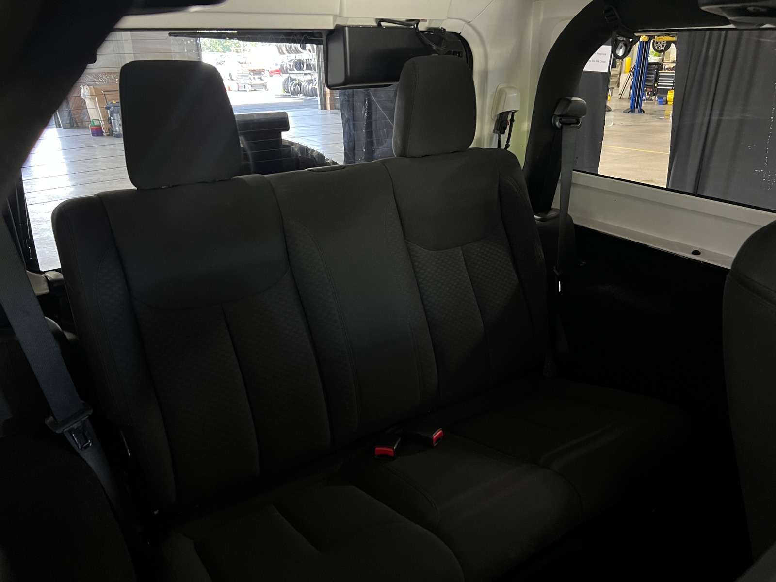 Thumbnail: 2014 Jeep Wrangler - 6