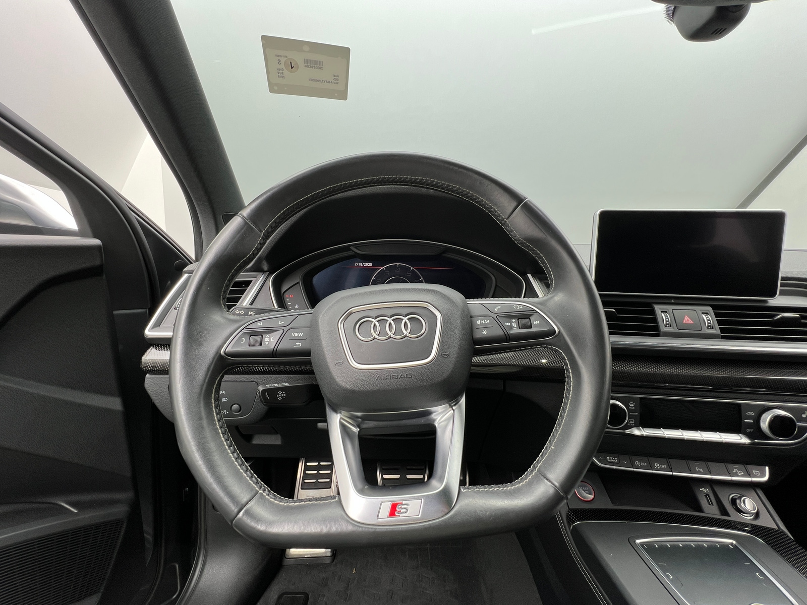 Thumbnail: 2018 Audi SQ5 - 4
