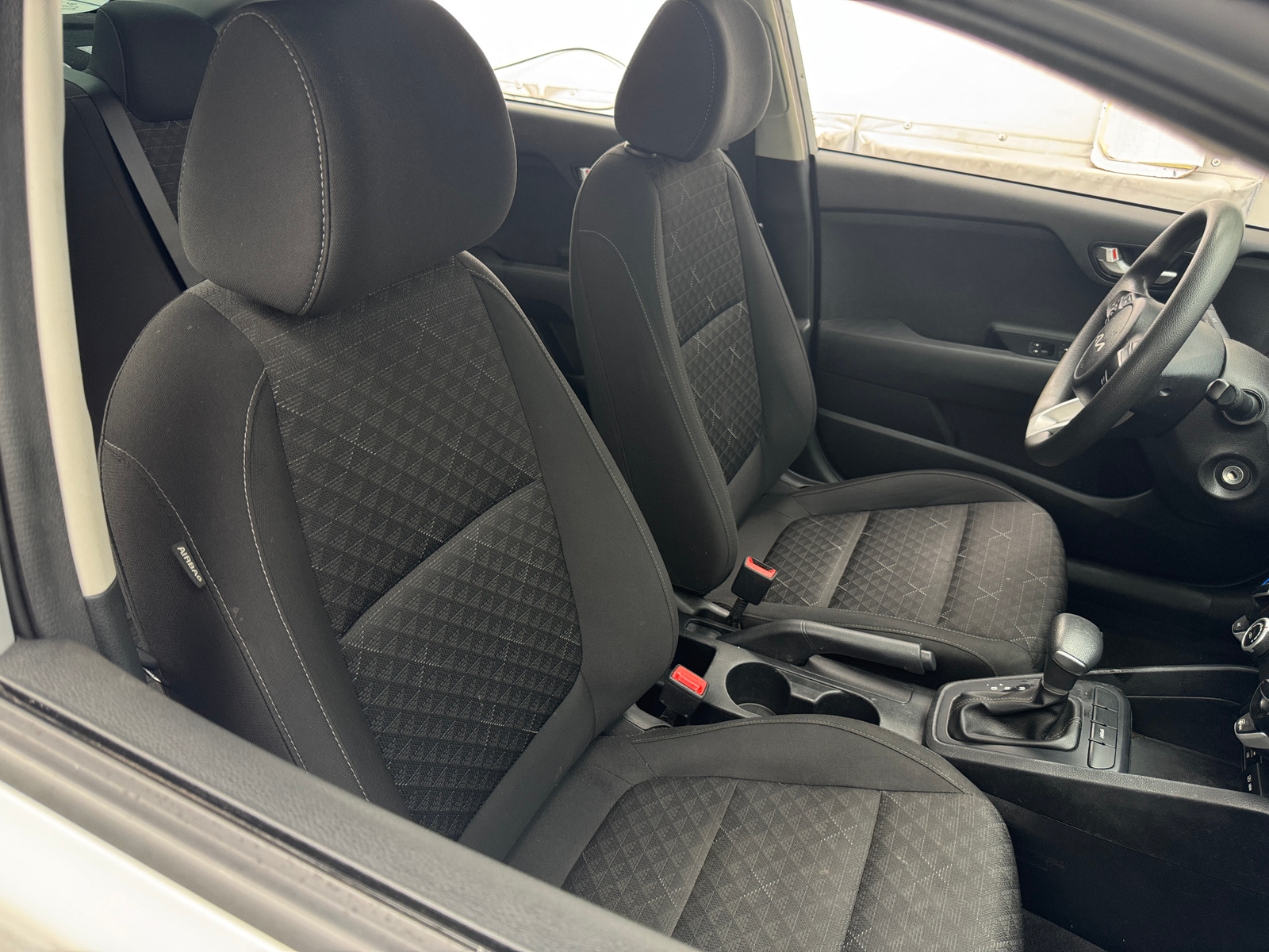 Thumbnail: 2023 Kia Rio - 2