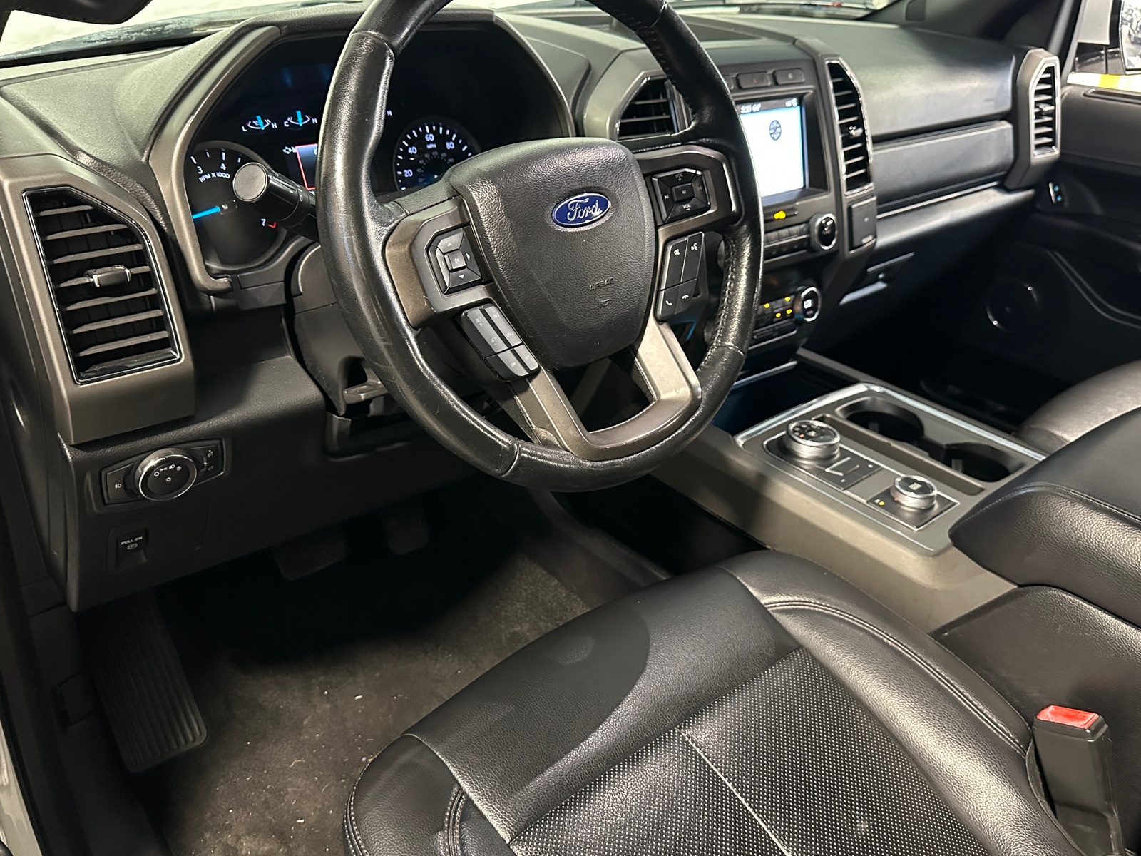 Thumbnail: 2019 Ford Expedition MAX - 3