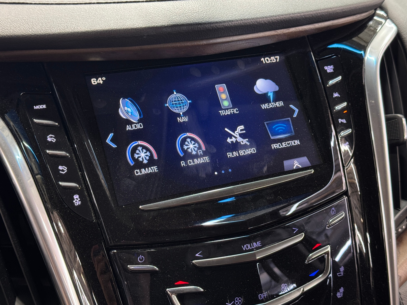 Thumbnail: 2019 Cadillac Escalade - 3