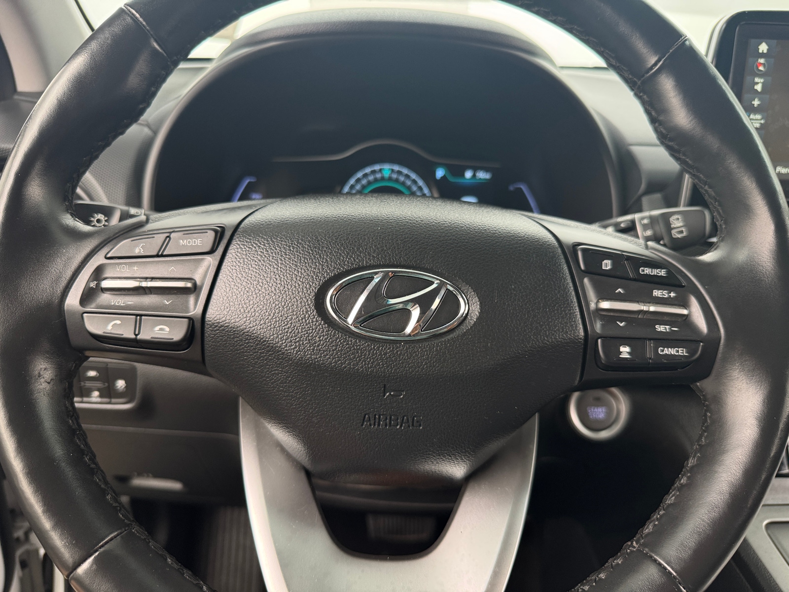 Thumbnail: 2020 Hyundai Kona - 4