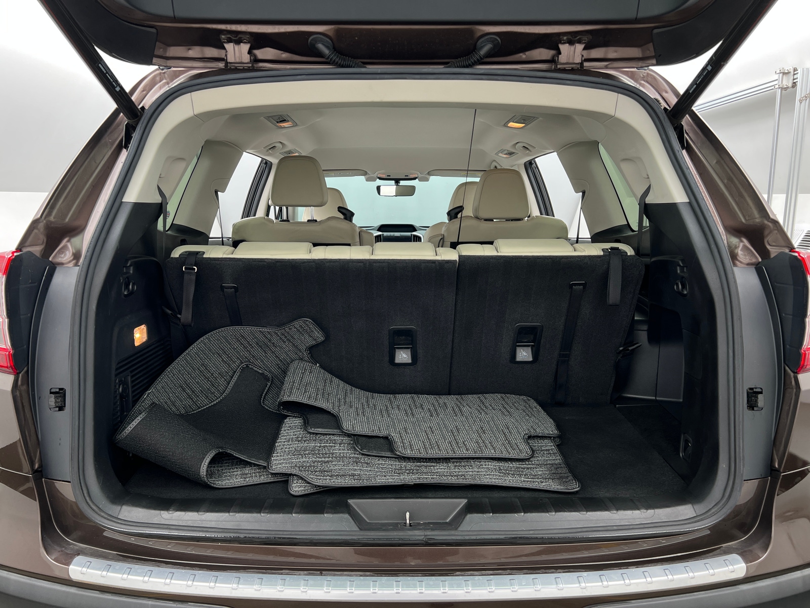 Thumbnail: 2020 Subaru Ascent - 6
