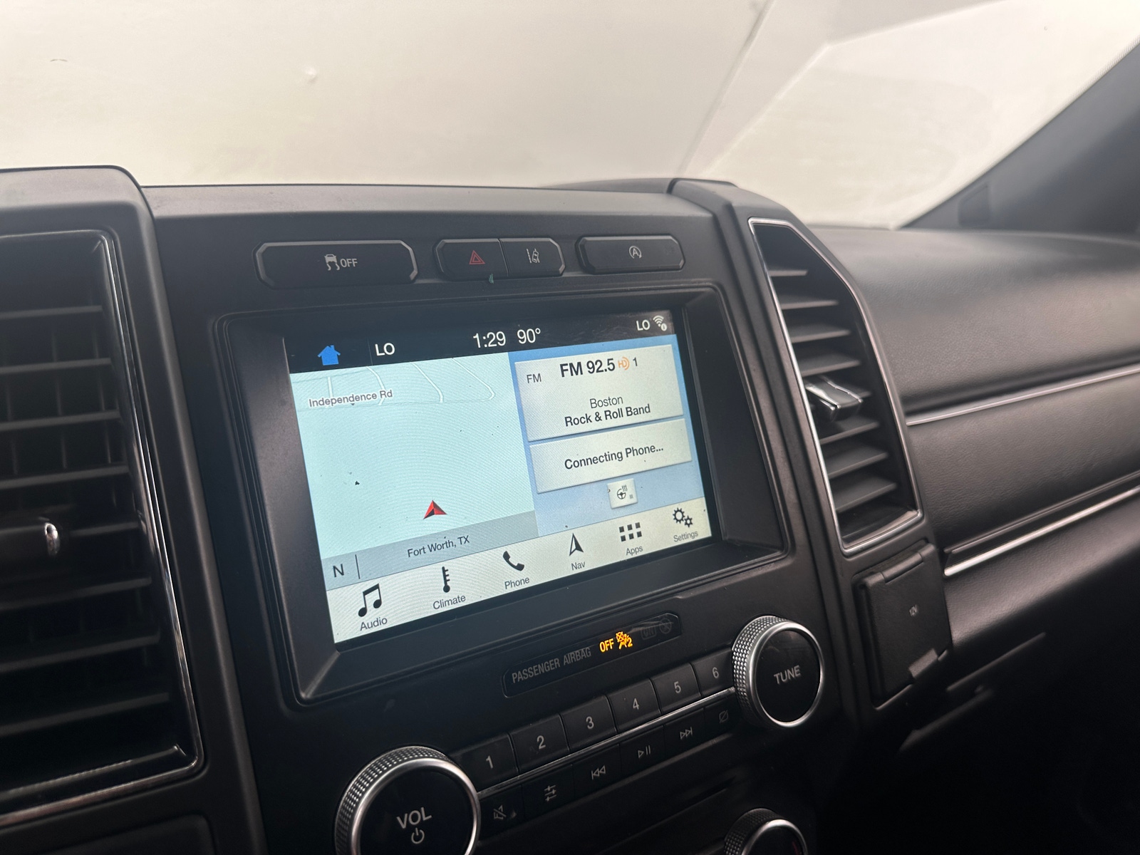 Thumbnail: 2018 Ford Expedition - 3