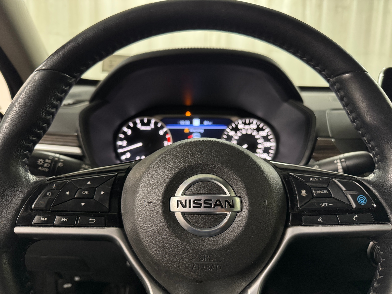 Thumbnail: 2019 Nissan Altima - 4