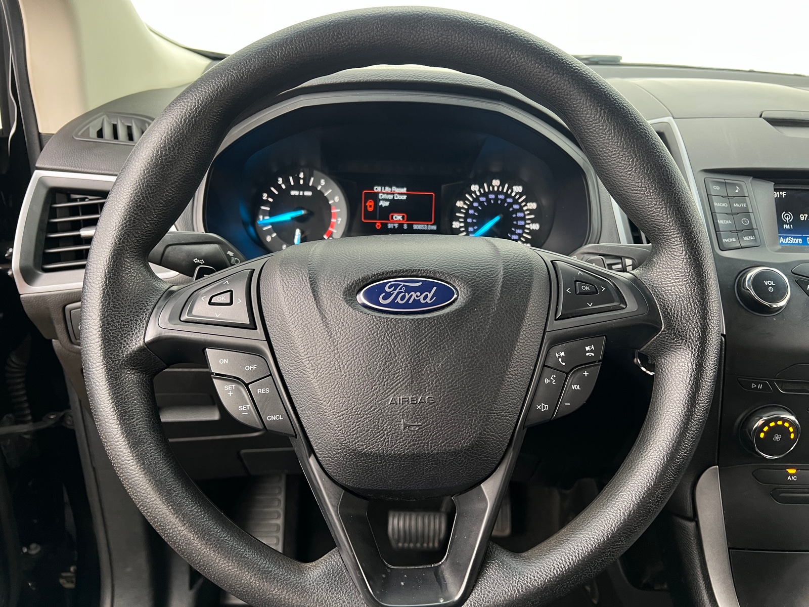 Thumbnail: 2017 Ford Edge - 5