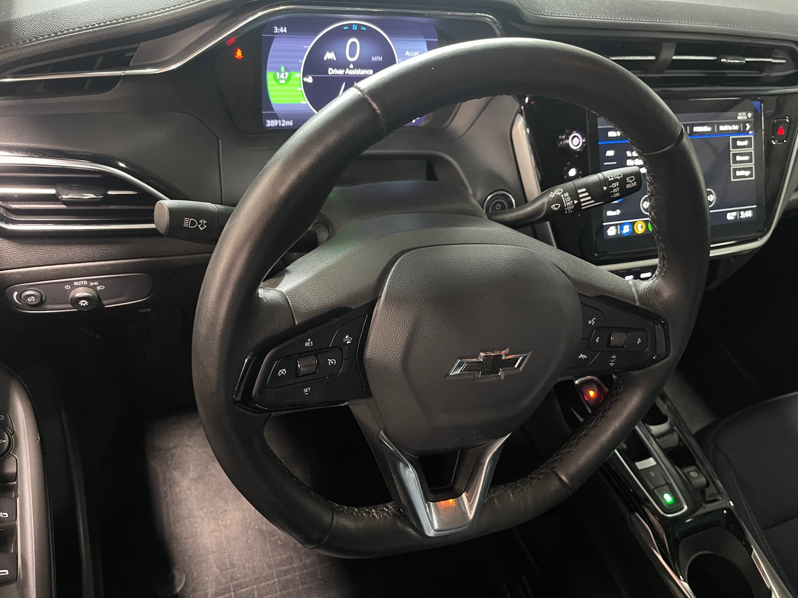 Thumbnail: 2023 Chevrolet Bolt EUV - 4