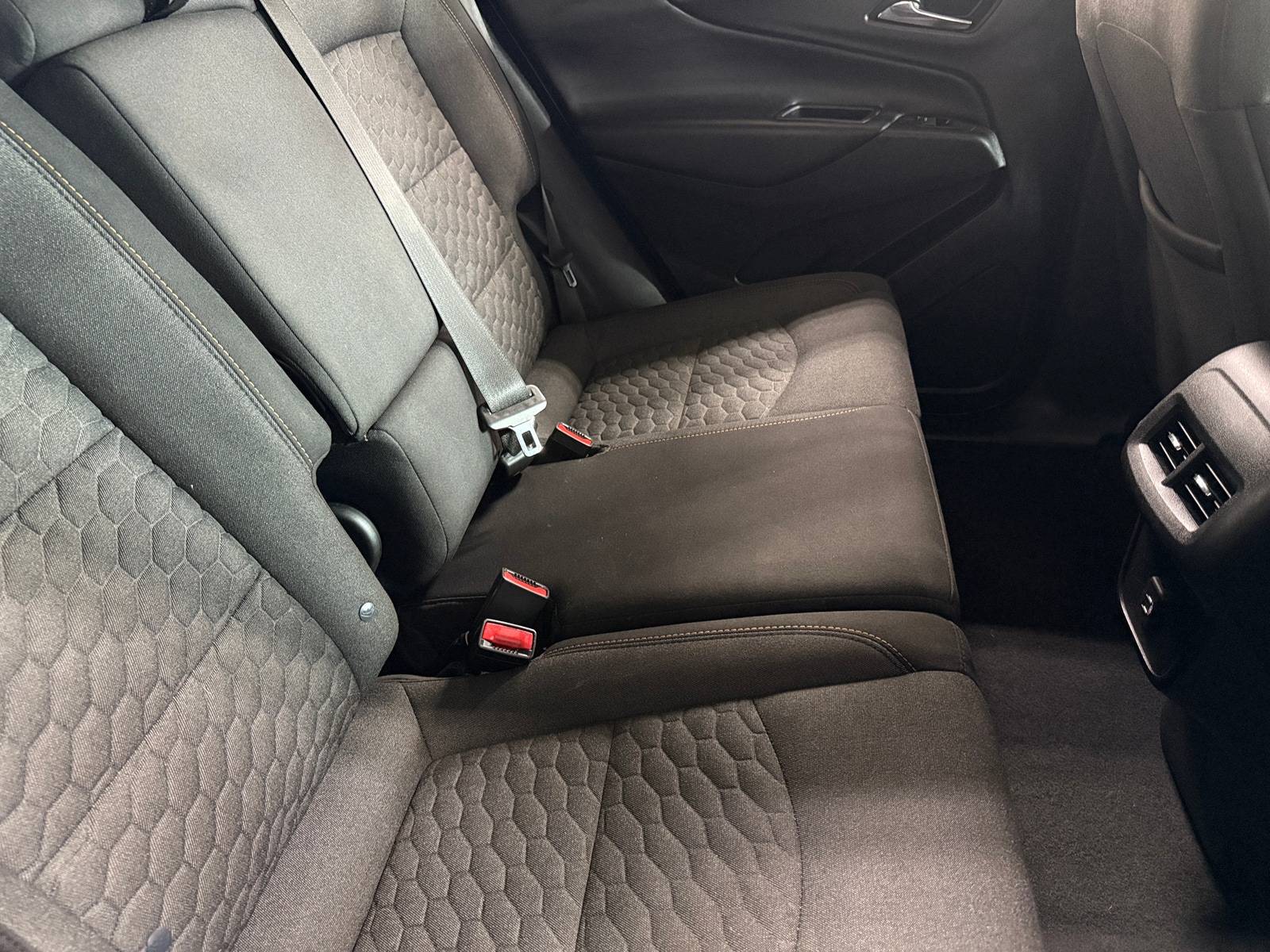 Thumbnail: 2021 Chevrolet Equinox - 6