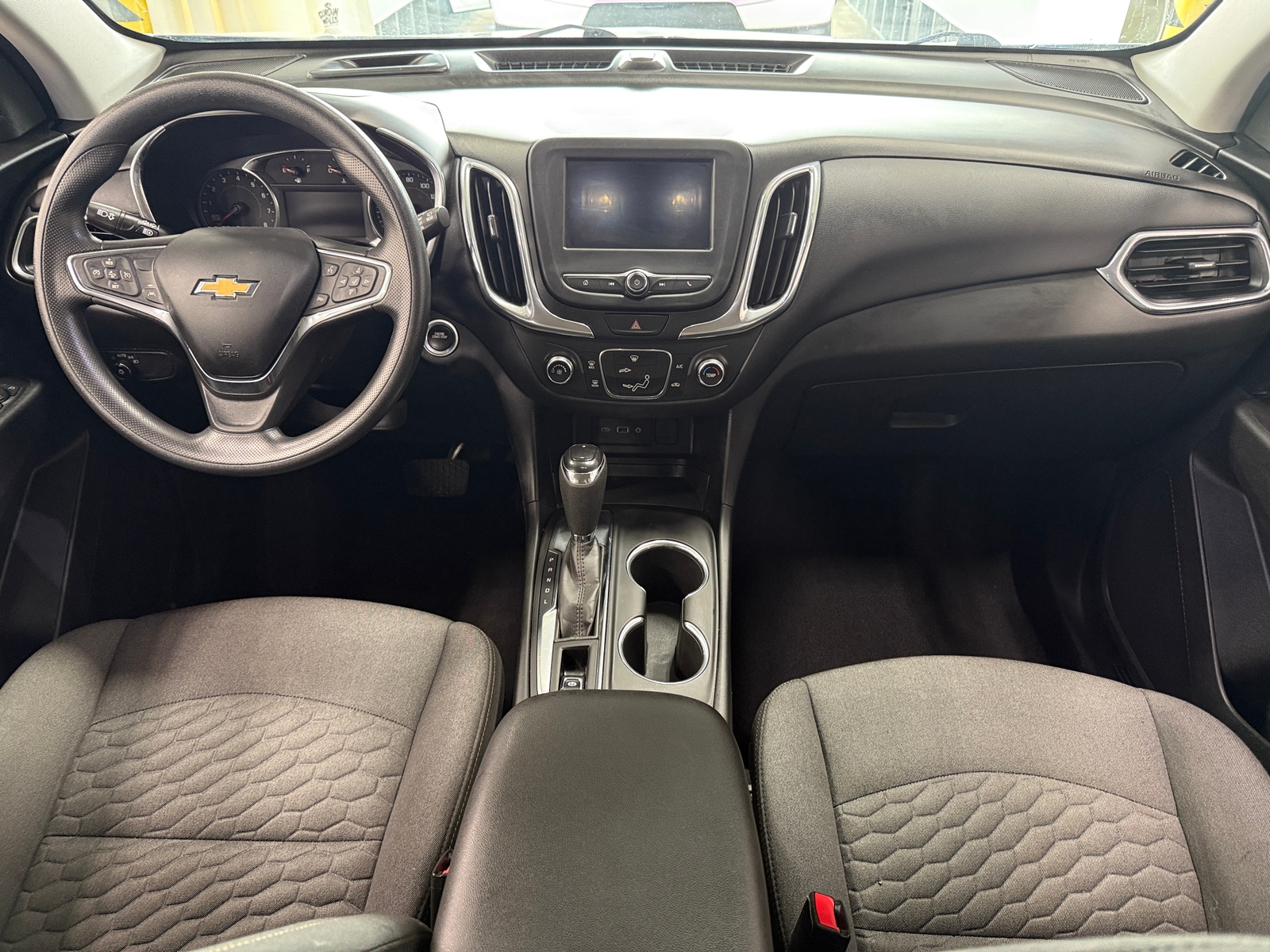 Thumbnail: 2021 Chevrolet Equinox - 3