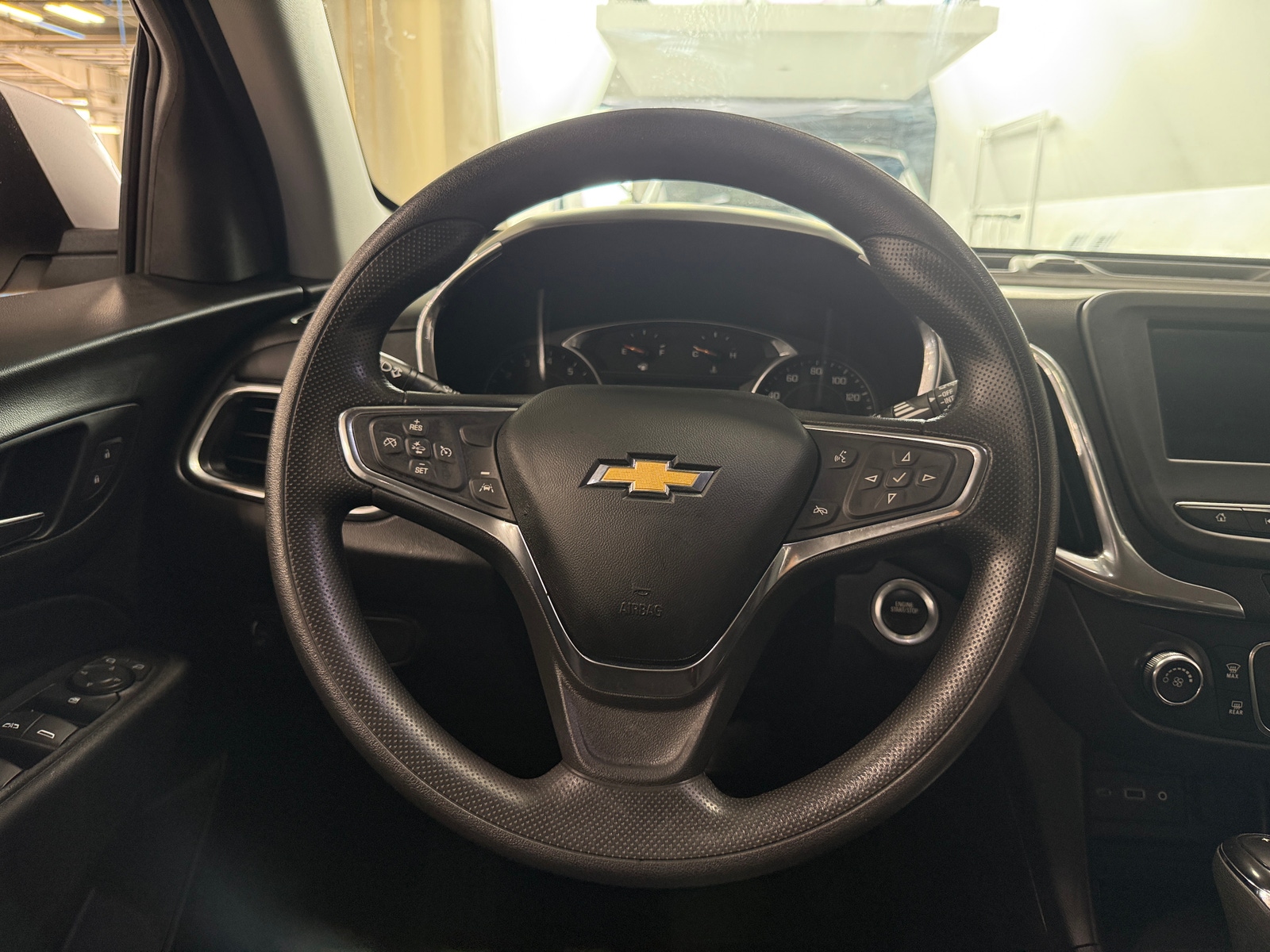 Thumbnail: 2021 Chevrolet Equinox - 5