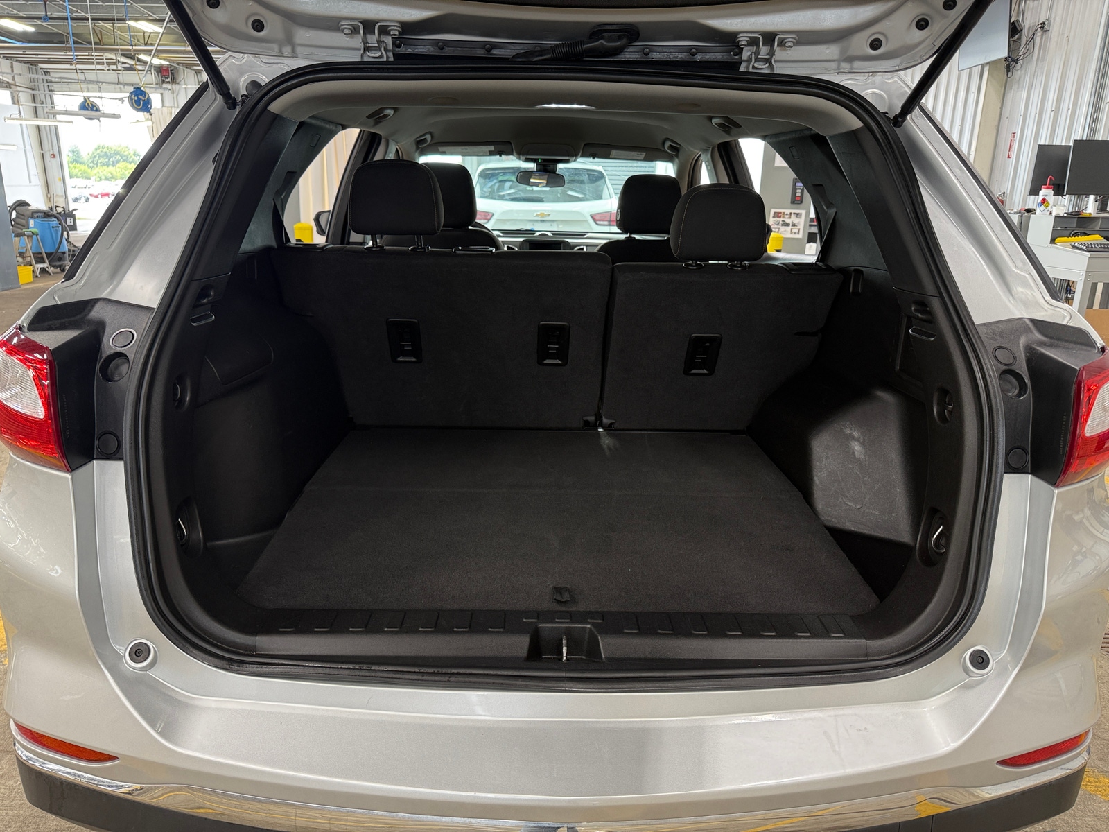 Thumbnail: 2021 Chevrolet Equinox - 7