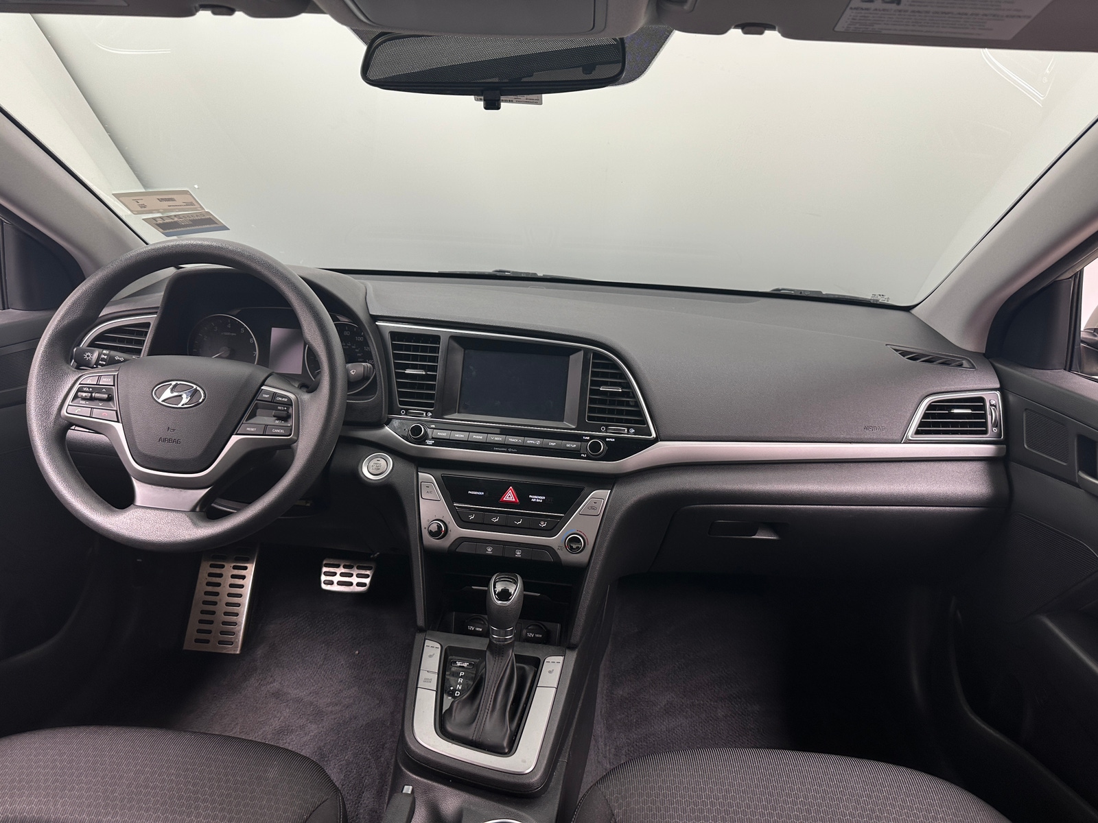 Thumbnail: 2018 Hyundai Elantra - 3