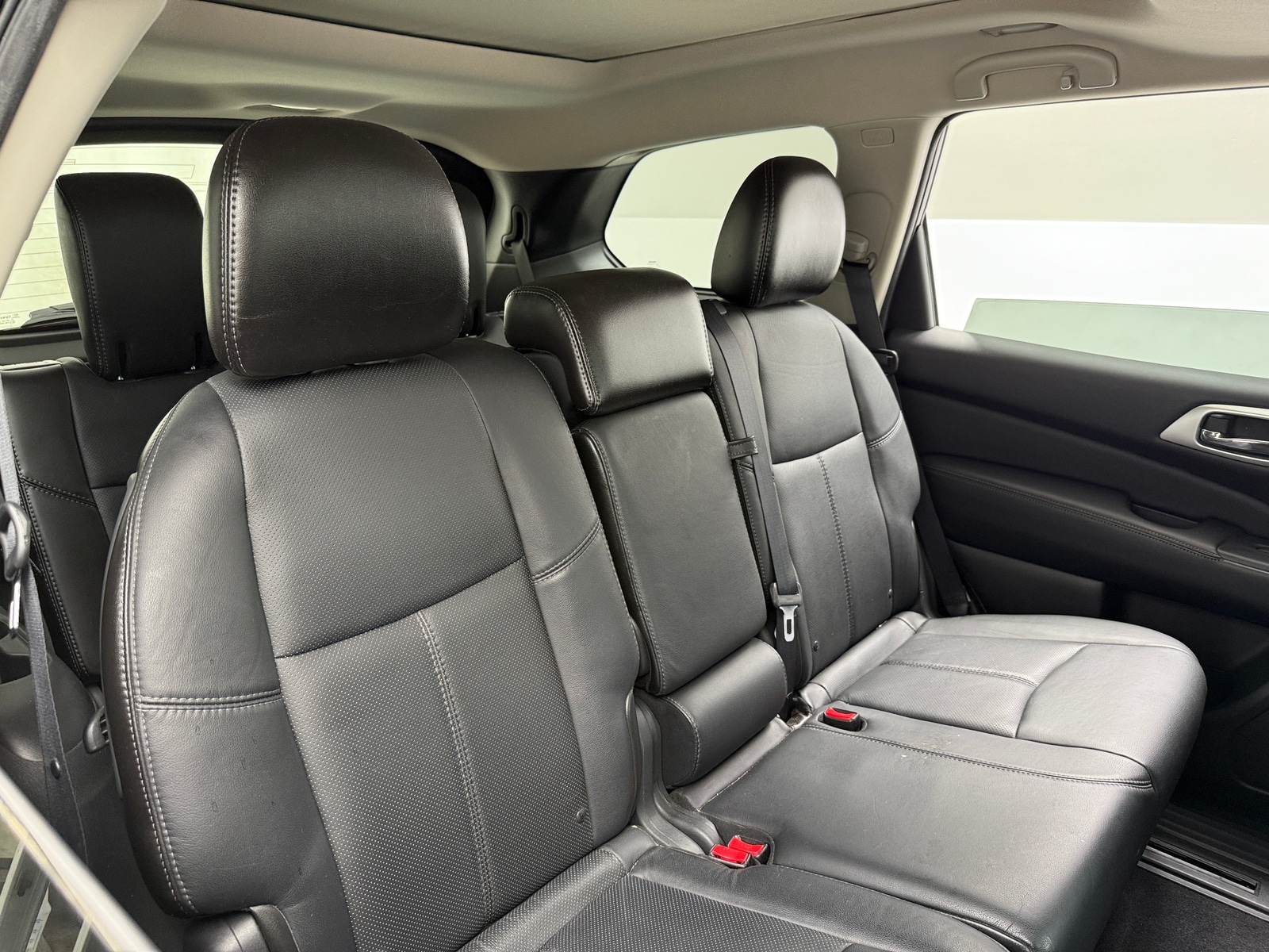 Thumbnail: 2014 Nissan Pathfinder - 5
