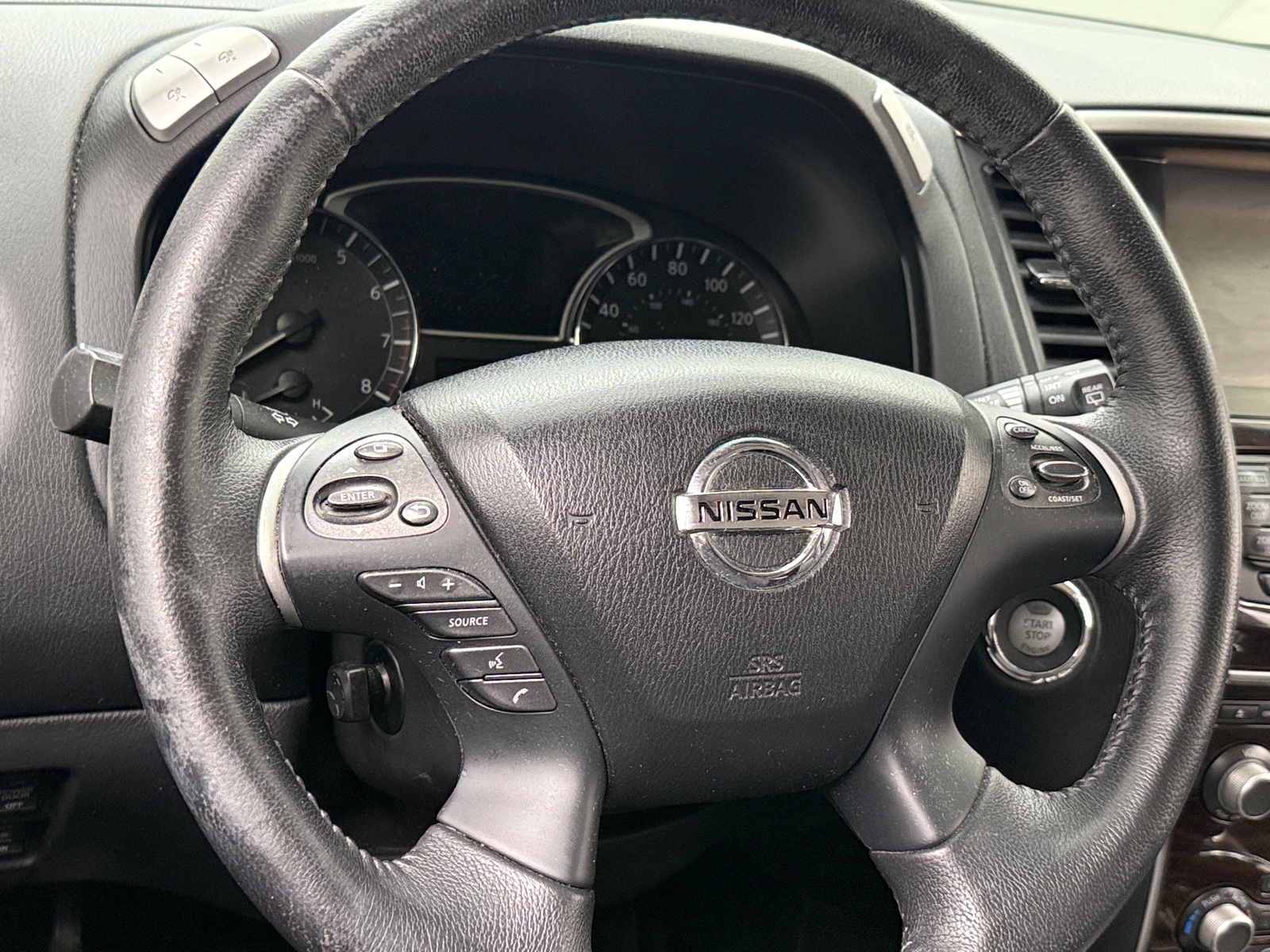 Thumbnail: 2014 Nissan Pathfinder - 4