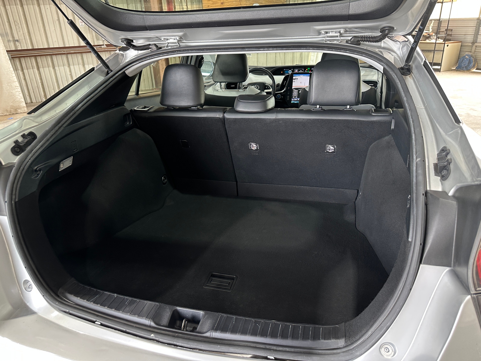 Thumbnail: 2018 Toyota Prius - 6